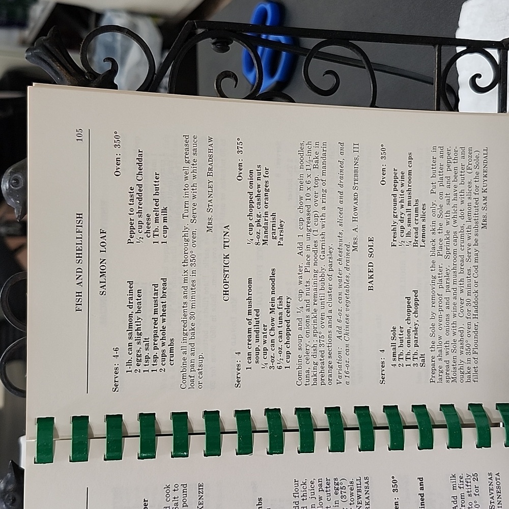 VINTAGE 1972 'LITTLE ROCK COOKS' COOKBOOK - Picture 3 of 8